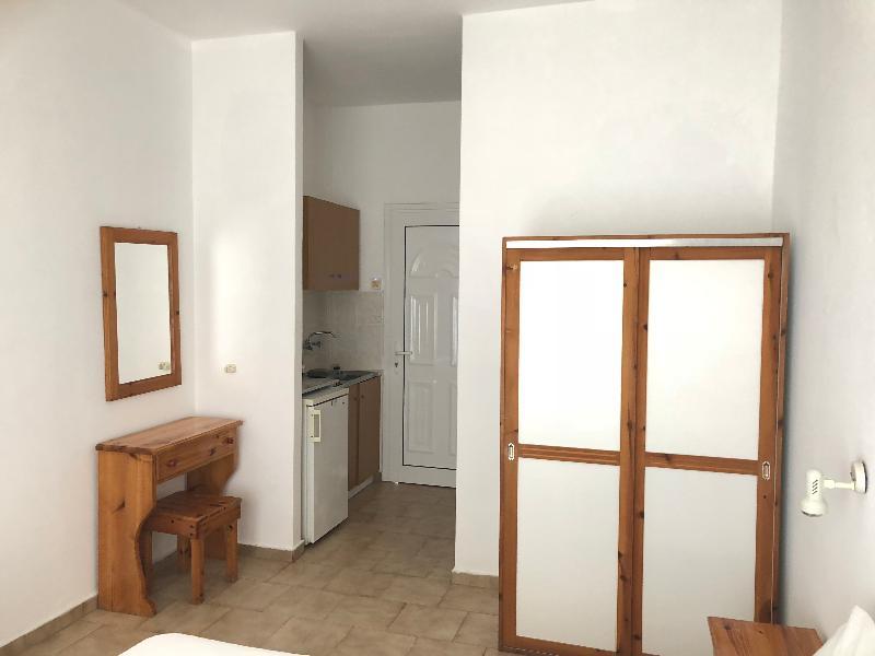 Venus Studios Alykanas  Bagian luar foto